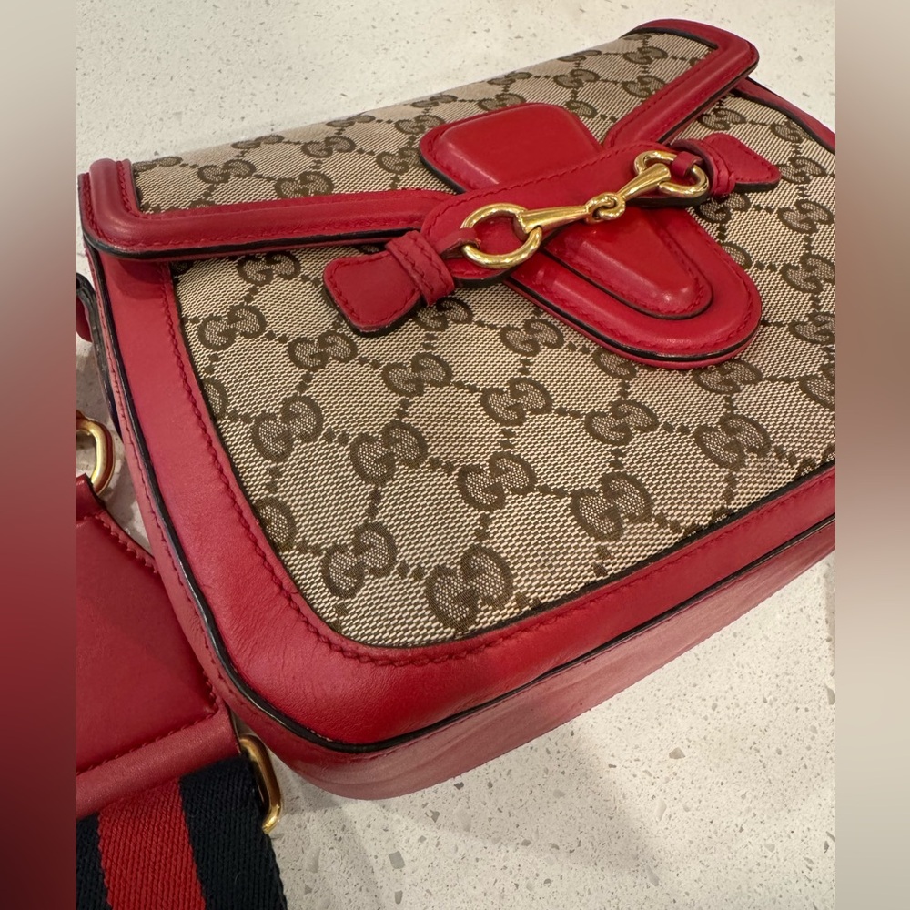 Gucci Lady Web GG Supreme crossbody with web strap - Picture 6 of 9
